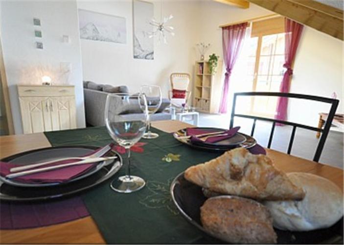Ferienwohnung Charming Penthouse Lauterbrunnen Zimmer foto